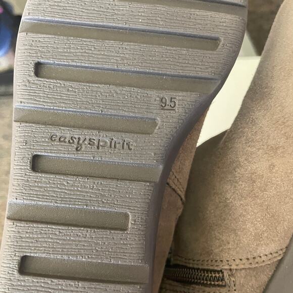 Easy Spirit Taupe/Brown Esusko Leather Upper Faux Fur Moderate Wedge Boot - 9.5 - Picture 5 of 10